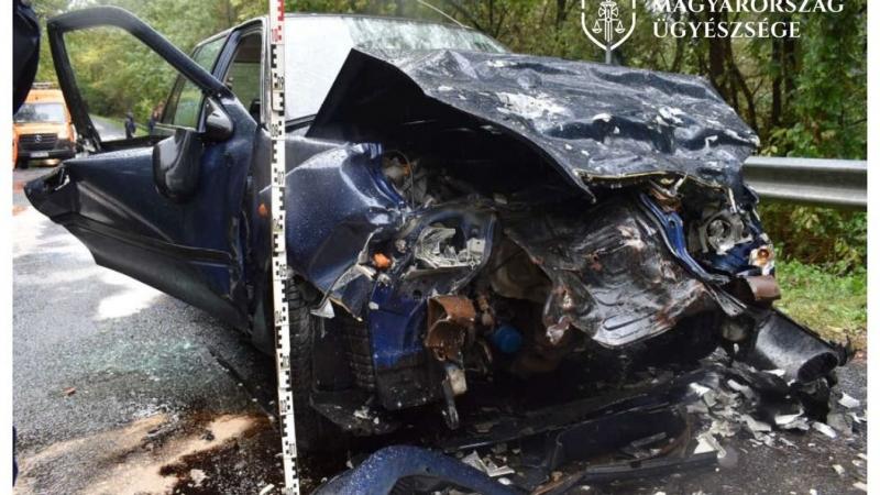 Felfoghatatlan baleset történt Somogysámson közelében: a járólapok váratlanul elmozdultak, így a sofőröknek nem volt esélyük a túlélésre.