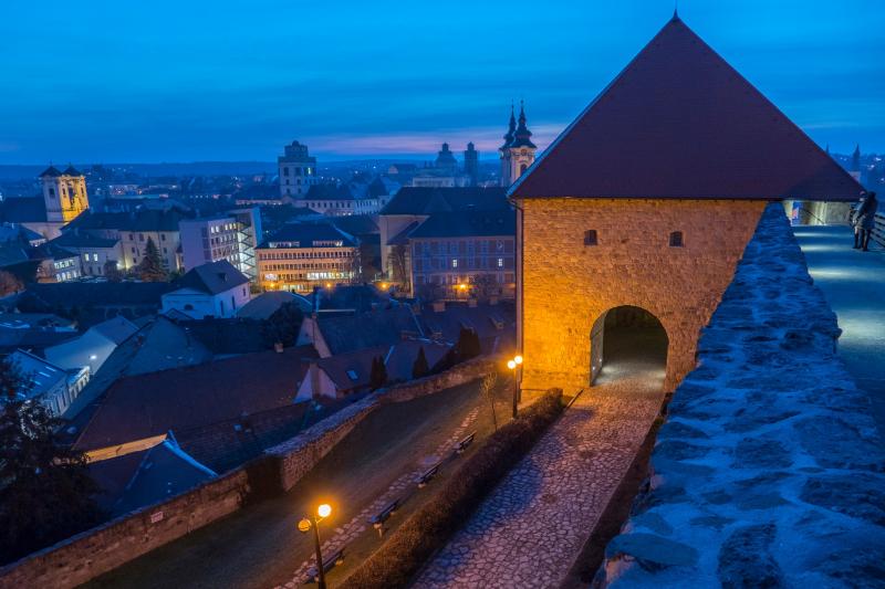 Hosszú idő után újra megkezdődnek az Egri vár állagmegóvási és fejlesztési munkálatai | EgerHírek