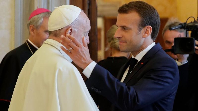 A francia elnök törekszik arra, hogy formálja a pápaválasztás körüli folyamatokat?