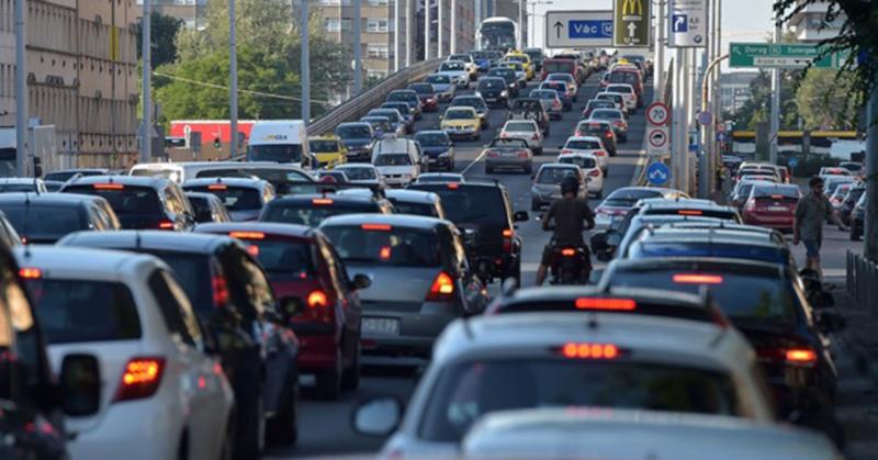 Totális zűrzavar várható a fővárosban: a türk csúcsesemény következtében pillanatok alatt dugóba kerülhet a budapesti forgalom.