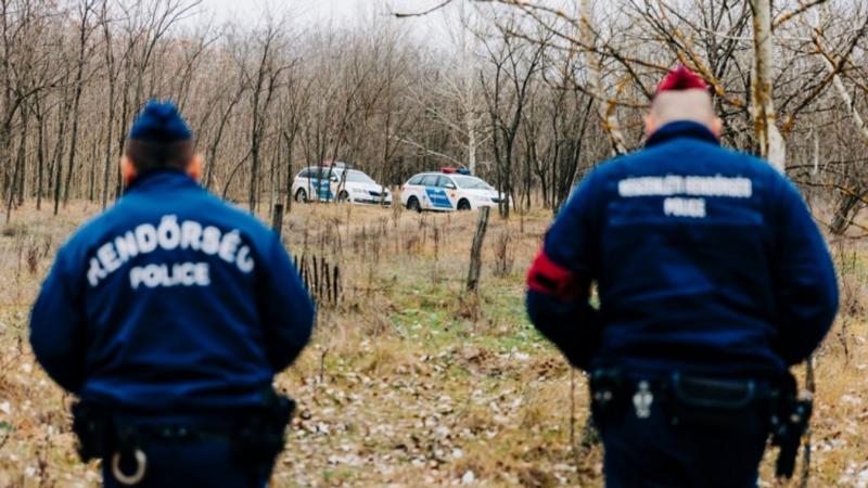 Félelmetes tragédia a határon: az avar között bukkantak rá a migráns holttestére.