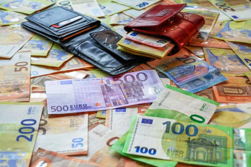 Az állam 283 millió eurós jutalmat biztosít a közszolgáltatóknak. | ma7.sk