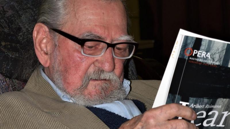 Elhunyt Bertalan Tivadar, a Kossuth-díjas festőművész, grafikus és látványtervező, akinek alkotásai mély nyomot hagytak a magyar művészeti életben. Munkássága nemcsak a festészet és a grafika területén volt kiemelkedő, hanem a látványtervezés világában is