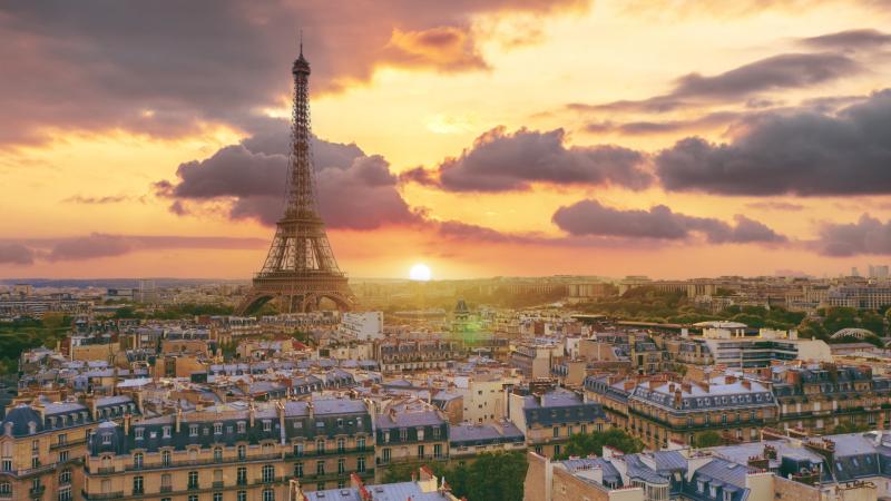 Súlyos gondok adódtak, ugyanis az Eiffel-torony legfelső szintjét lepecsételték.