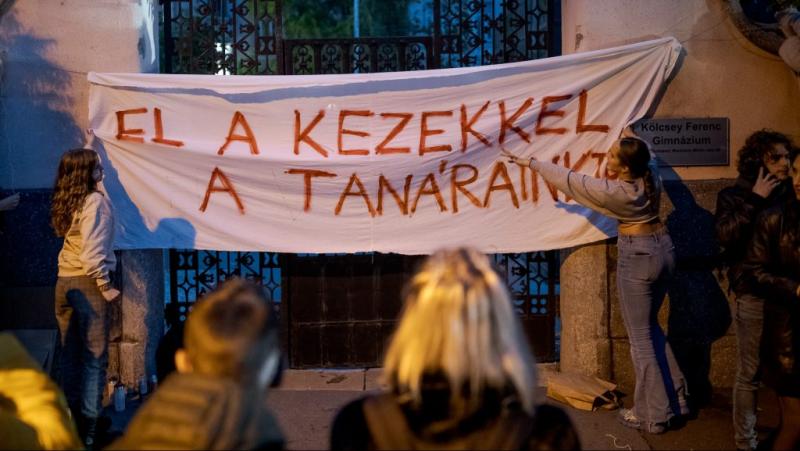 A Kúria meghozta döntését: a Kölcsey iskolából elbocsátott tanároknak perköltséget kell viselniük.