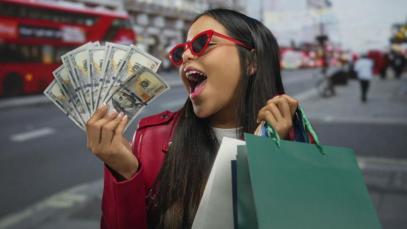 Hazánkban egy különleges új üzletlánc tűnt fel, amely hatalmas érdeklődést váltott ki, és az emberek máris sorra állnak a termékekért.