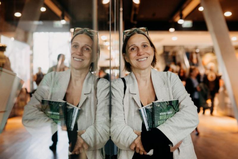 Mészöly Ágnes: A legénység tagjaitól azt is megkérdezhettem, hol tárolnának a hajón egy holttestet.