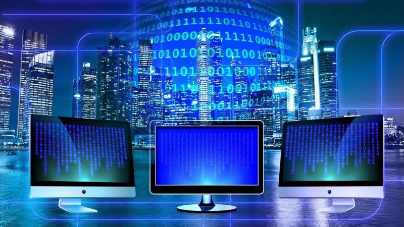 A mai nap az internet árnyékos arcát mutatja, és lehet, hogy a nehézségek sora még messze nem ért véget.