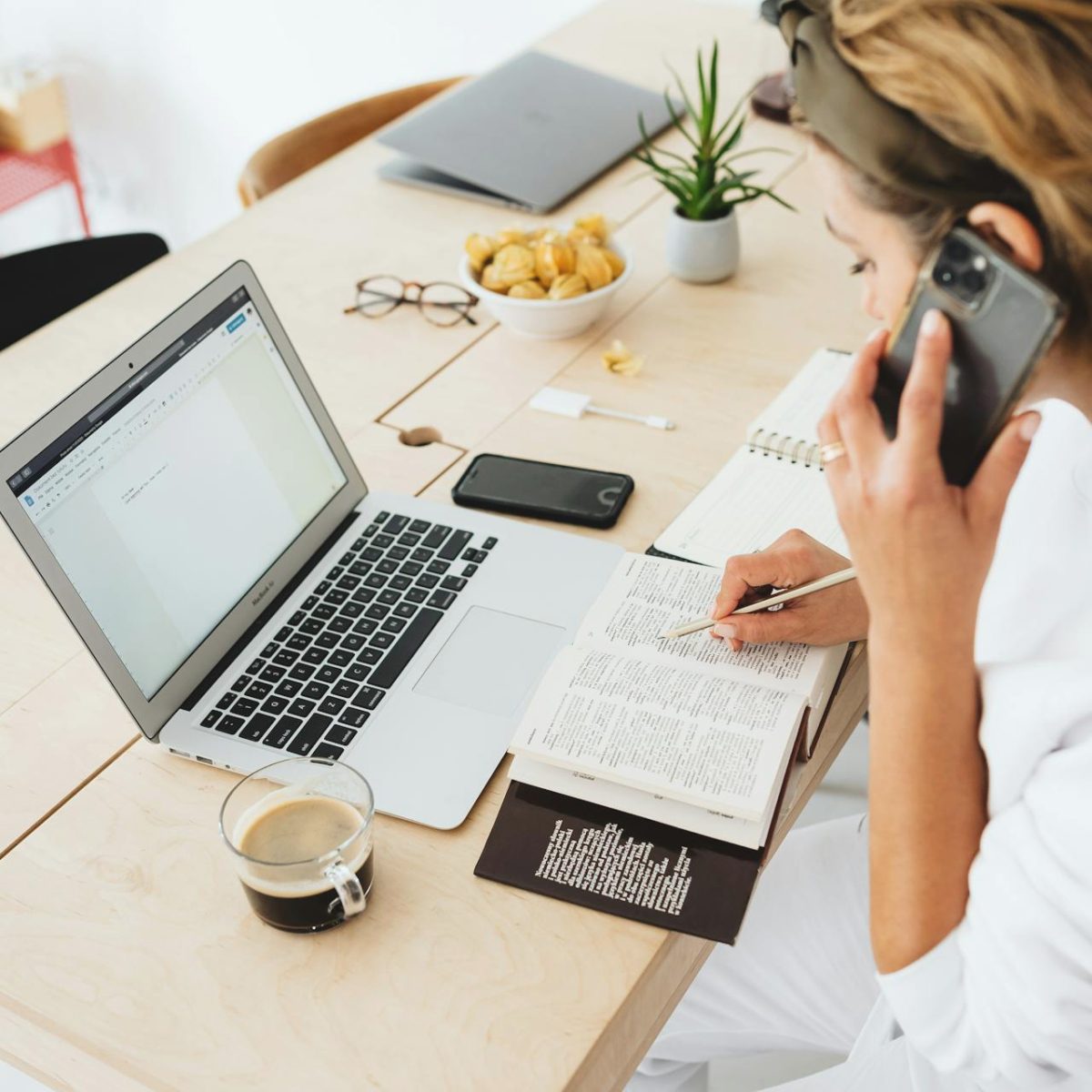 multitasking káros hatásai